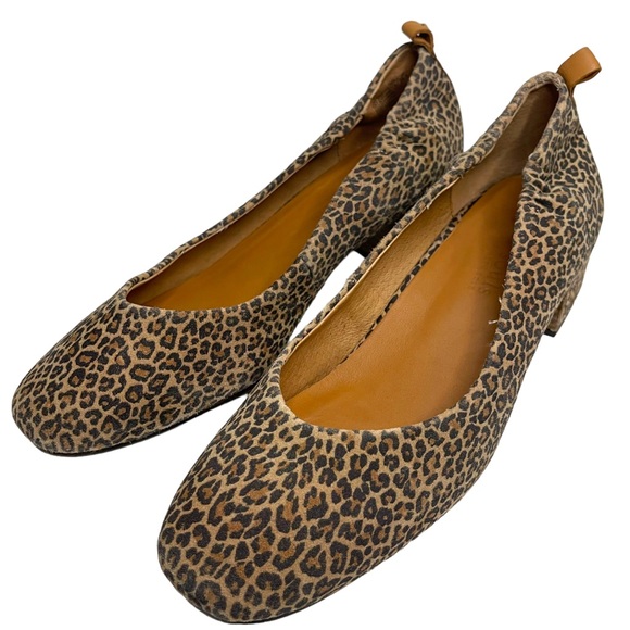 gentle souls Shoes - Kenneth Cole Gentle Souls Ella Animal Print Leather Pump Size 10